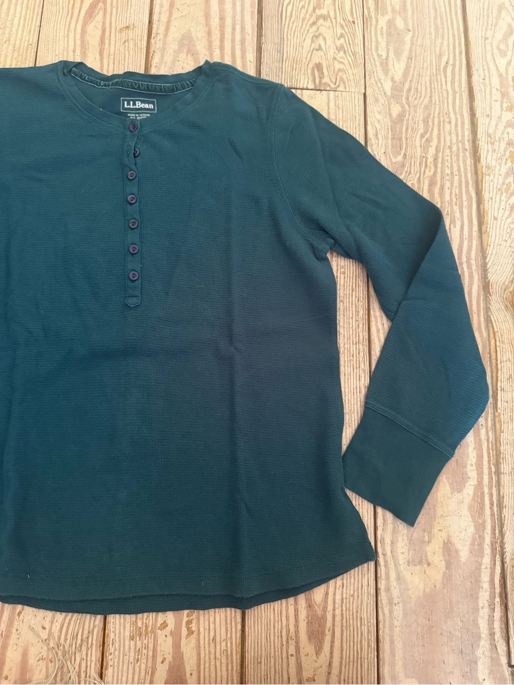 L.L.Bean Waffle Knit Henley size m petite